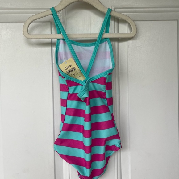 •Leveret• NWT Toddler Girl One Piece Swimsuit - Size 3T - Picture 4 of 7
